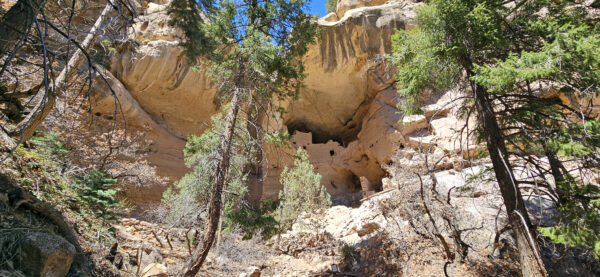 Cliff dwelling