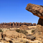Balanced rocks and Zipper